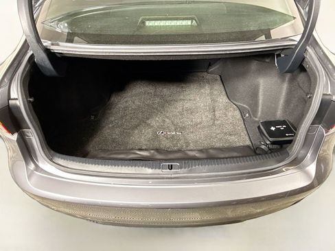 Used 2018 Lexus IS 300 F Sport image 26