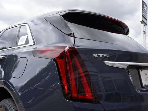 Used 2025 Cadillac XT5 Premium Luxury image 20