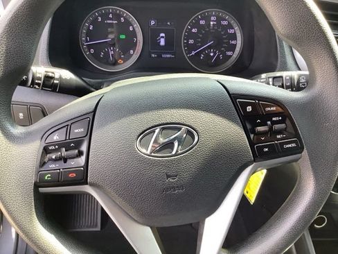 Used 2017 Hyundai Tucson SE w/ SE Popular Package 02 AWD/4WD image 27