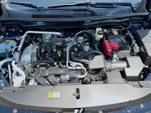 New 2025 Mitsubishi Outlander SE image 31