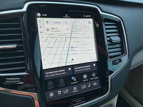 Used 2023 Volvo XC90 B5 Plus w/ Protection Package Premier image 25