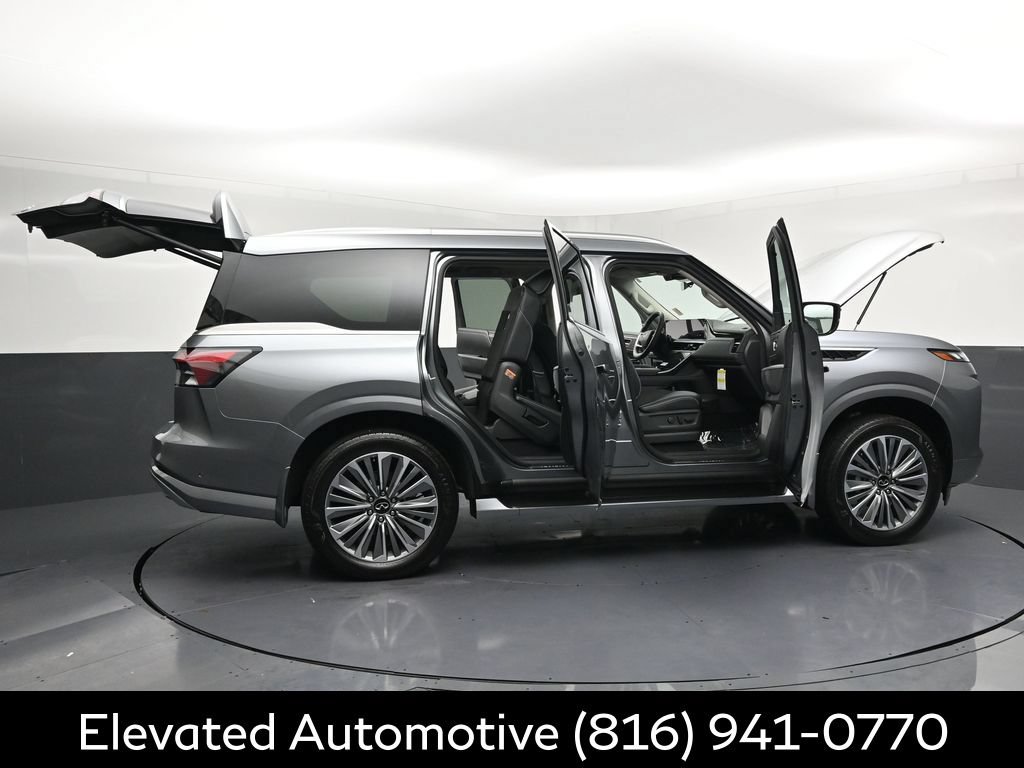 Certified 2026 INFINITI QX80 Luxe w/ Cargo Package AWD/4WD image 39