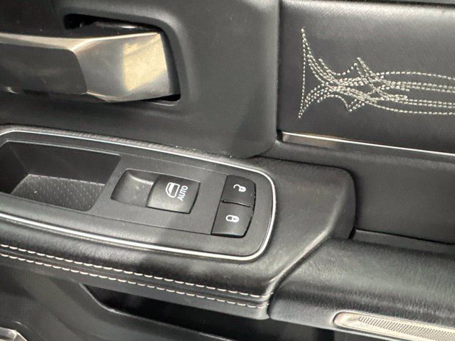 Used 2020 RAM 3500 Limited AWD/4WD image 29