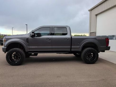 Used 2022 Ford F250 Lariat w/ Tremor Off-Road Package AWD/4WD image 6