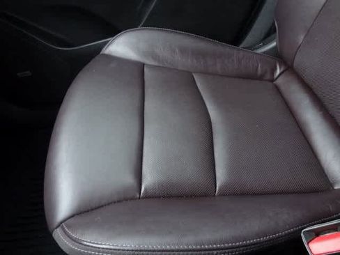 Used 2021 Cadillac XT6 Premium Luxury image 37