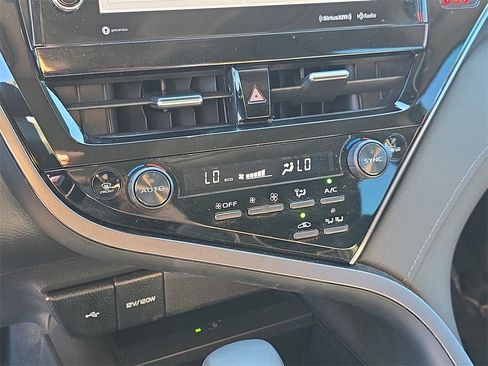 Used 2024 Toyota Camry XLE image 23