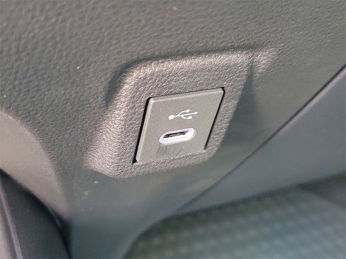 Used 2026 Toyota Corolla LE image 28