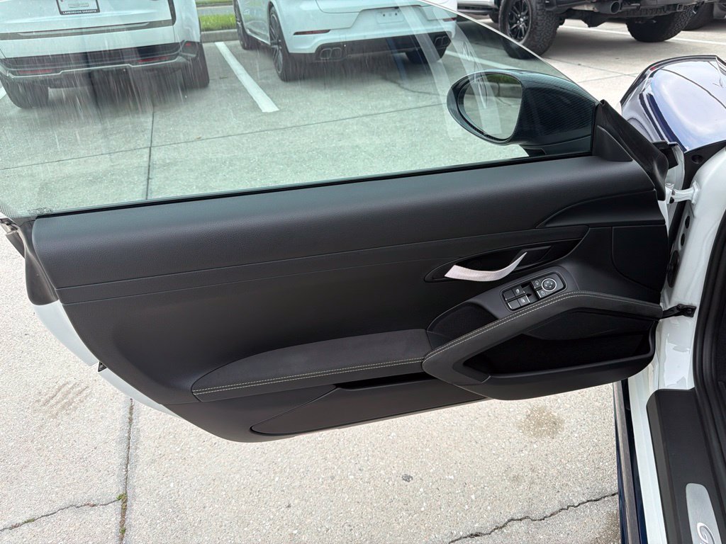 Used 2023 Porsche 718 Cayman GT4 RWD image 14