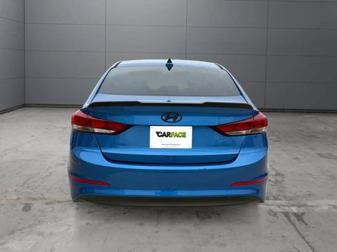 Used 2018 Hyundai Elantra SEL w/ Cargo Package FWD image 11
