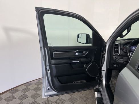 Used 2023 RAM 1500 Laramie AWD/4WD image 15