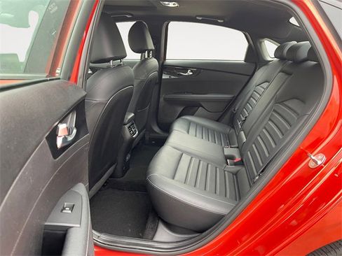 Used 2023 Kia Forte GT-Line w/ GT-Line Premium Package image 13