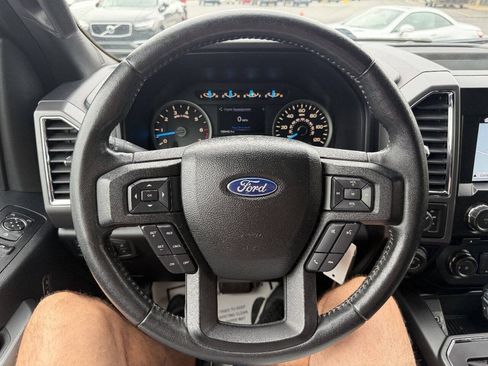 Used 2017 Ford F150 XLT w/ Equipment Group 302A Luxury AWD/4WD image 15