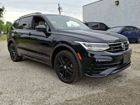 Used 2022 Volkswagen Tiguan SE R-Line AWD/4WD image 7
