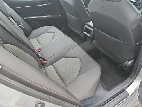 Used 2024 Toyota Camry LE FWD image 32