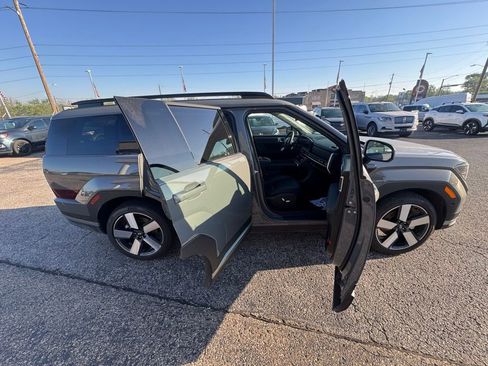 Used 2026 Hyundai Santa Fe Limited image 8