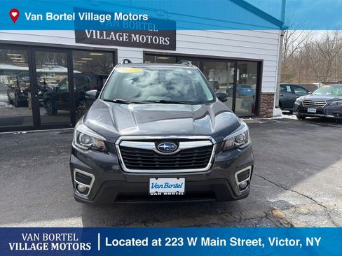 Used 2019 Subaru Forester Limited image 3