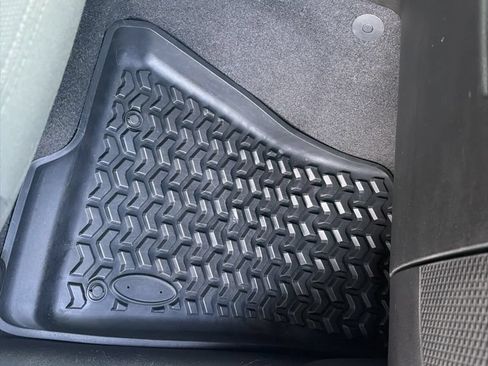 Used 2020 Jeep Wrangler Sport AWD/4WD image 53