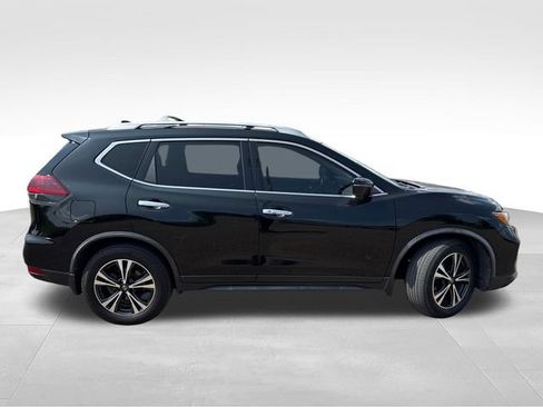 Certified 2019 Nissan Rogue SV w/ Sun & Sound Touring Package FWD image 9