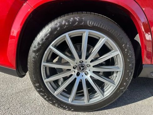 Certified 2024 Mercedes-Benz GLS 580 4MATIC image 11