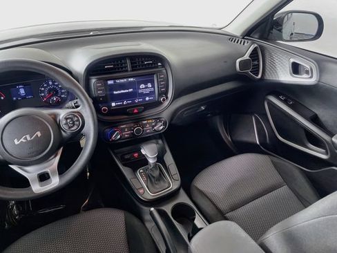 Used 2022 Kia Soul LX FWD image 22