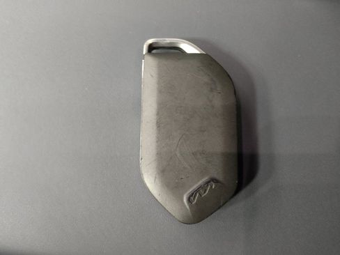 Used 2025 Kia K4 LXS image 32