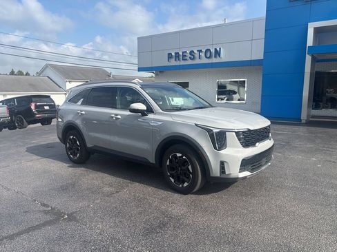 Used 2024 Kia Sorento S w/ Panoramic Sunroof Package AWD/4WD image 1