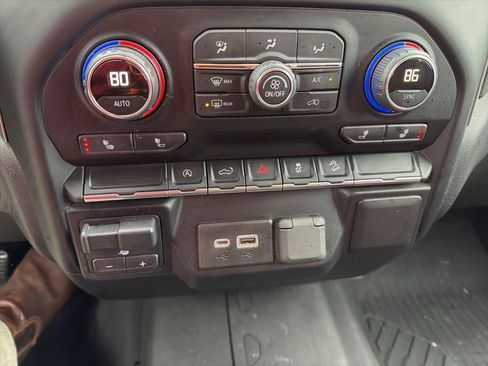 Used 2020 Chevrolet Silverado 1500 RST image 16