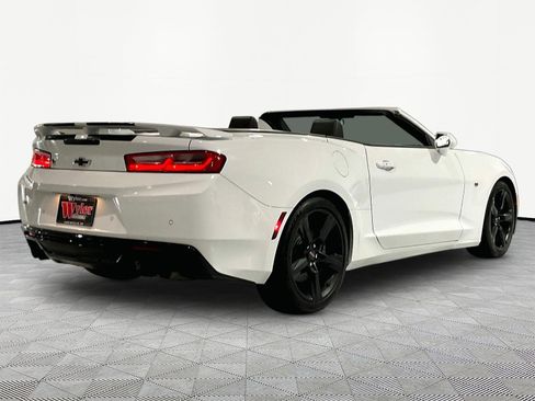 Used 2017 Chevrolet Camaro SS RWD image 6