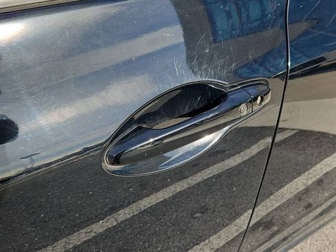 Used 2014 Honda Civic Hybrid image 24