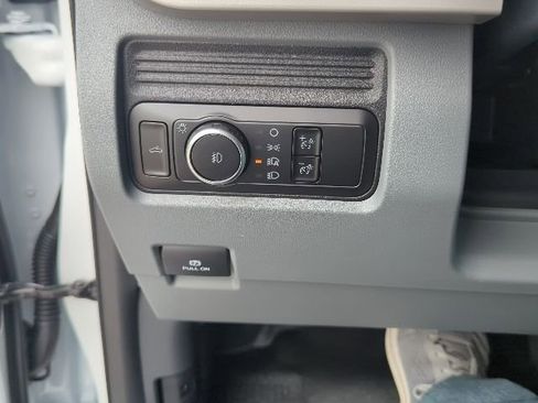 New 2026 Ford F250 XL AWD/4WD image 19
