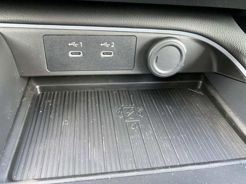 New 2026 Nissan Sentra SV w/ SV Convenience Package FWD image 11