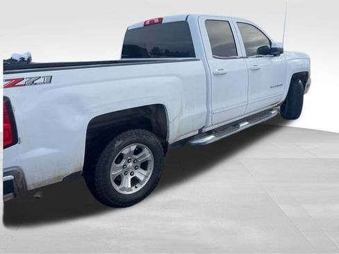 Used 2018 Chevrolet Silverado 1500 LT w/ All Star Edition image 7