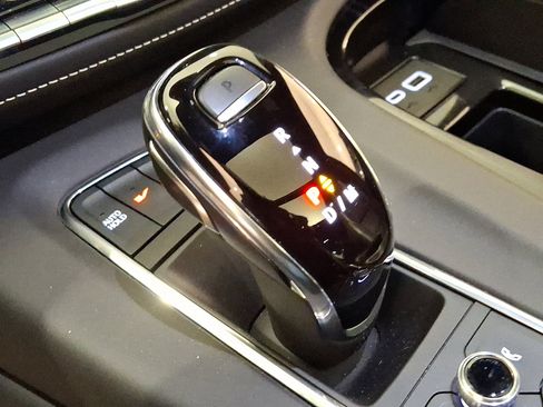 Certified 2024 Cadillac Escalade V w/ LPO, ONYX Package image 16