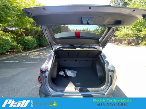 Used 2024 Hyundai Kona SEL FWD image 50
