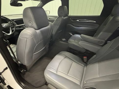 Used 2024 Buick Enclave Essence w/ Sport Touring Edition AWD/4WD image 16
