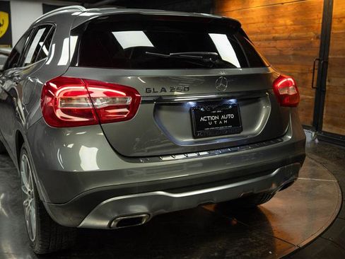Used 2018 Mercedes-Benz GLA 250 w/ Convenience Package image 6