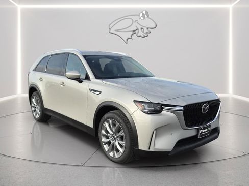 New 2026 MAZDA CX-90 Plug-In Hybrid w/ Preferred image 7