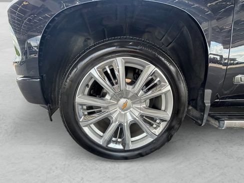 Used 2024 Chevrolet Silverado 1500 High Country AWD/4WD image 29