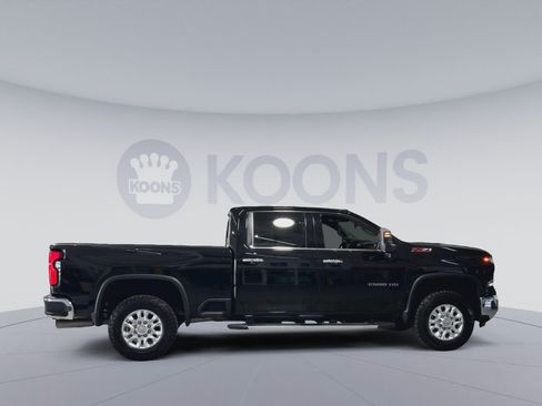 Used 2024 Chevrolet Silverado 2500 LTZ w/ LTZ Convenience Package AWD/4WD image 12