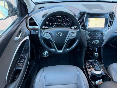 Used 2018 Hyundai Santa Fe AWD w/ SE Ultimate Tech Package 03 image 28