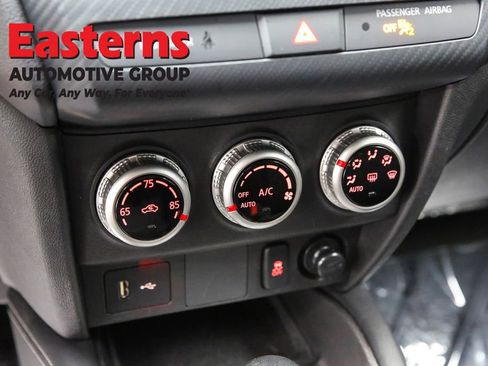 Used 2024 Mitsubishi Outlander Sport ES AWD/4WD image 19