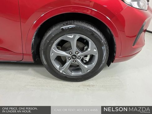 Used 2024 Ford Escape ST-Line w/ Tech Pack #1 image 10