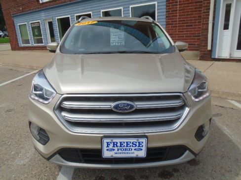 Used 2017 Ford Escape Titanium AWD/4WD image 13