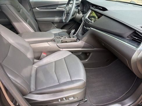 Certified 2023 Cadillac XT5 Premium Luxury AWD/4WD image 26
