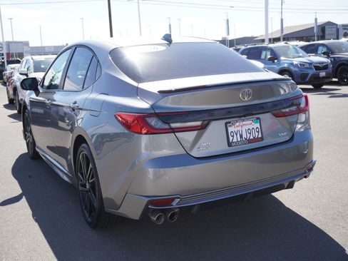 Used 2026 Toyota Camry XSE AWD/4WD image 8
