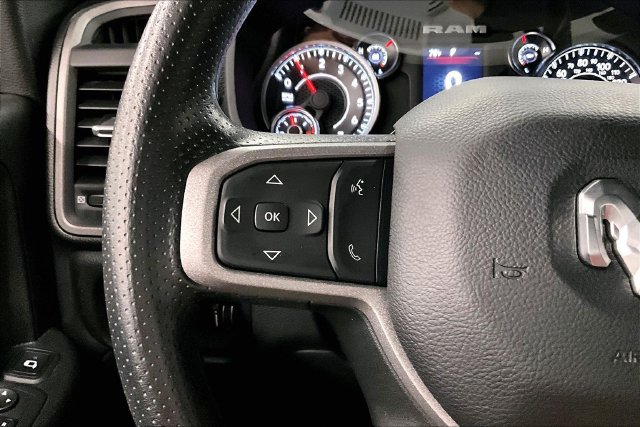 Used 2024 RAM 2500 Tradesman w/ Chrome Appearance Group AWD/4WD image 26