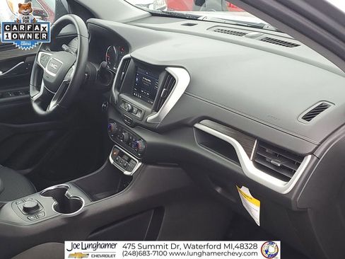 Used 2023 GMC Terrain SLE w/ Driver Convenience Package image 29