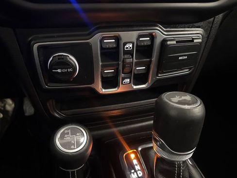 Used 2023 Jeep Wrangler Unlimited Sahara w/ Cold Weather Group image 44