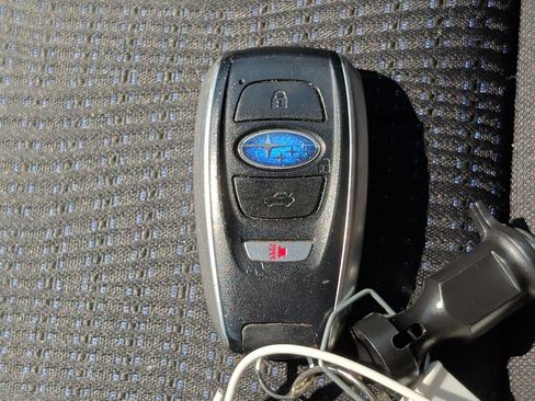 Used 2025 Subaru Ascent Premium AWD/4WD image 39