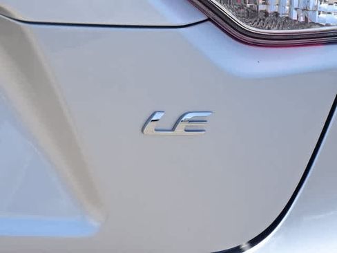 Used 2024 Toyota Corolla LE FWD image 11
